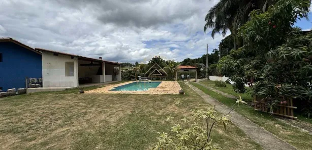 Fazenda / Sítio / Chácara com 3 Quartos à venda, 1000m² no , Mairinque
