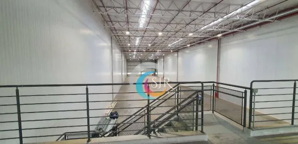 Galpão / Depósito / Armazém para alugar, 2325m² no Padroeira, Osasco