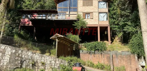 Sobrado com 3 Quartos à venda, 241m² no Roseira, Mairiporã