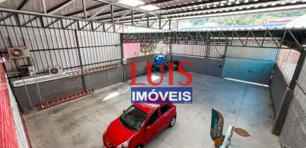 Galpão / Depósito / Armazém à venda, 400m² no Piratininga, Niterói