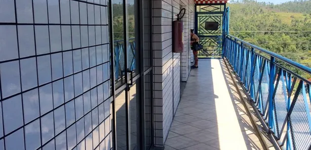 Conjunto Comercial / Sala para alugar, 80m² no Guaturinho, Cajamar