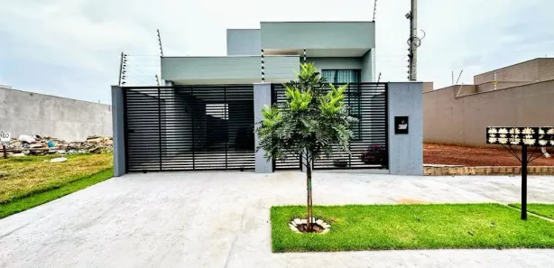 Casa de Condomínio com 3 Quartos à venda, 136m² no Bom Jardim, Maringá