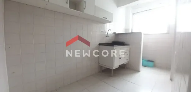 Kitnet à venda, 32m² no Aviação, Praia Grande