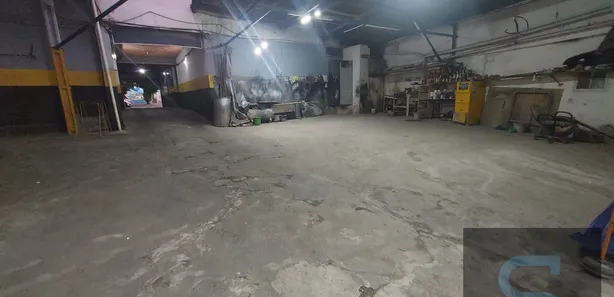 Galpão / Depósito / Armazém à venda, 966m² no Passagem, Cabo Frio