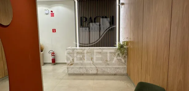 Loja / Salão / Ponto Comercial para alugar, 310m² no Centro, Cascavel