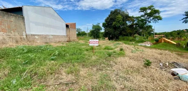 Terreno / Lote / Condomínio à venda, 200m² no Jataizinho, Jataizinho