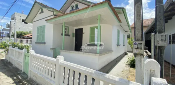 Casa Comercial com 4 Quartos para alugar, 80m² no Centro, Balneário Piçarras