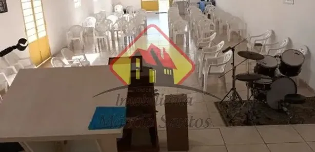 Loja / Salão / Ponto Comercial à venda, 180m² no Piracangaguá, Taubaté
