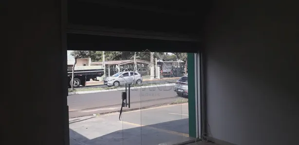Conjunto Comercial / Sala para alugar, 86m² no São João, Sertãozinho