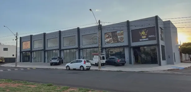 Loja / Salão / Ponto Comercial para alugar, 80m² no Residencial Moreira e Guimarães, Mirassol