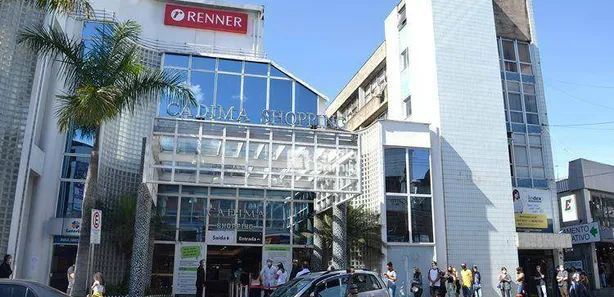Loja / Salão / Ponto Comercial à venda, 110m² no Centro, Nova Friburgo