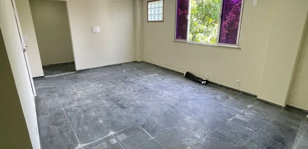 Conjunto Comercial / Sala para alugar, 25m² no Jardim Vinte e Cinco de Agosto, Duque de Caxias