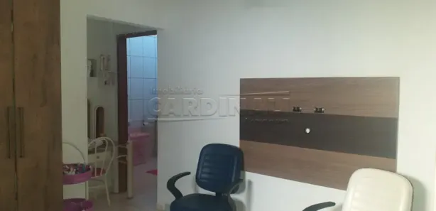 Casa com 2 Quartos à venda, 149m² no Conjunto Habitacional Victório de Santi, Araraquara