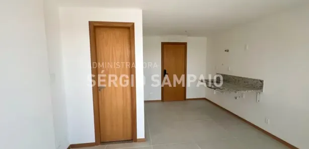 Kitnet à venda, 25m² no Caminho das Árvores, Salvador