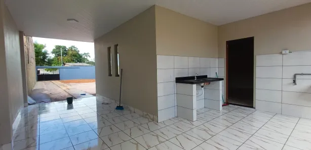 Casa com 3 Quartos para alugar, 300m² no Diamantino, Santarém