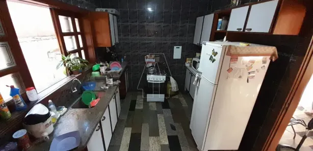 Sobrado com 3 Quartos para alugar, 143m² no Vila Estádio, Araçatuba