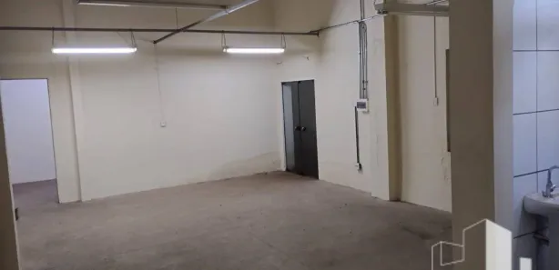 Loja / Salão / Ponto Comercial para venda ou aluguel, 115m² no Centro, Jaú