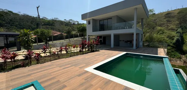 Casa com 3 Quartos à venda, 310m² no Alberto Torres, Areal