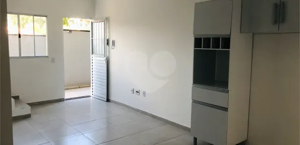 Casa de Vila com 2 Quartos à venda, 53m² no Jardim São Pedro, Mogi das Cruzes