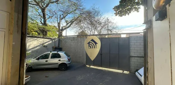 Galpão / Depósito / Armazém para venda ou aluguel, 400m² no Presidente Altino, Osasco