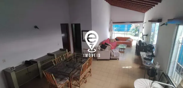 Sobrado com 4 Quartos à venda, 220m² no Jardim Virgínia, Guarujá