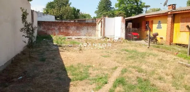 Terreno / Lote / Condomínio à venda, 237m² no São José, Santa Maria