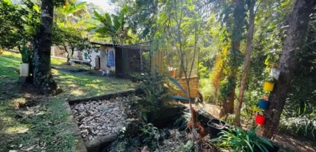 Fazenda / Sítio / Chácara com 4 Quartos à venda, 180m² no Portal do Sol, 