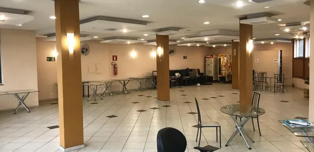Conjunto Comercial / Sala para alugar, 265m² no Belvedere, Viçosa