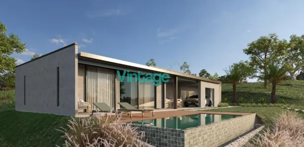 Casa de Condomínio com 4 Quartos à venda, 240m² no Califórnia, Florestal