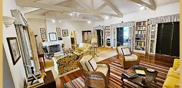 Fazenda / Sítio / Chácara com 6 Quartos à venda, 1000m² no Campo Verde, Ibiúna