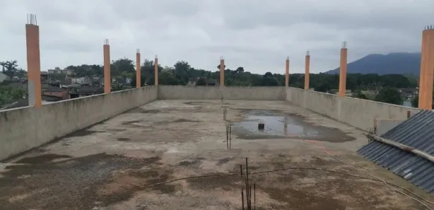 Conjunto Comercial / Sala com 1 Quarto à venda, 600m² no Balneario de Birigui, Mongaguá