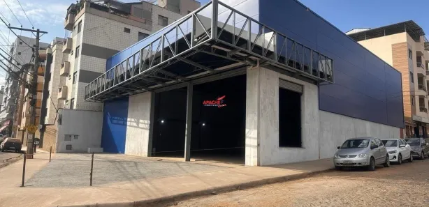 Loja / Salão / Ponto Comercial à venda, 640m² no Santo Antônio, Viçosa