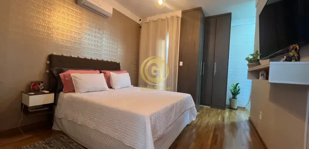 Sobrado com 4 Quartos à venda, 263m² no Residencial Santa Paula, Jacareí
