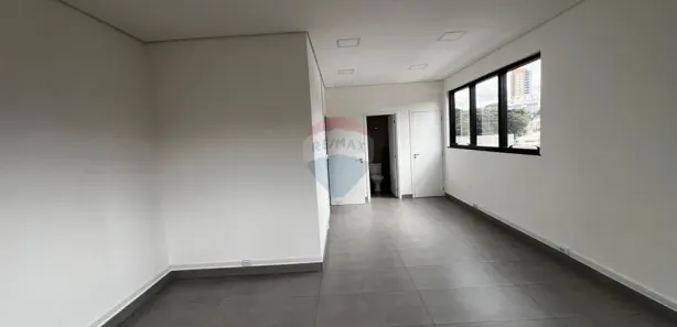 Conjunto Comercial / Sala para alugar, 34m² no Jardim Pilar, Mauá
