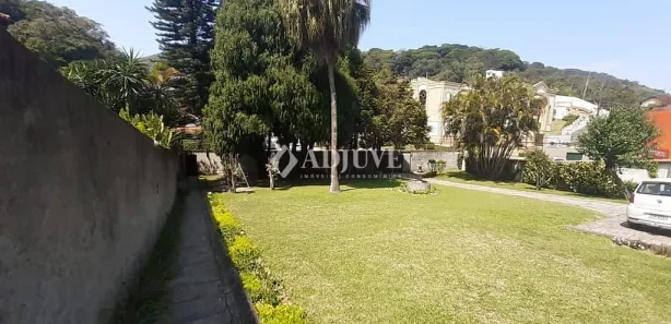 Casa com 5 Quartos para venda ou aluguel, 441m² no Castelanea, Petrópolis