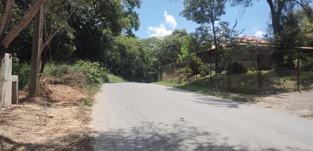 Terreno / Lote / Condomínio à venda, 360m² no Centro, São José da Lapa
