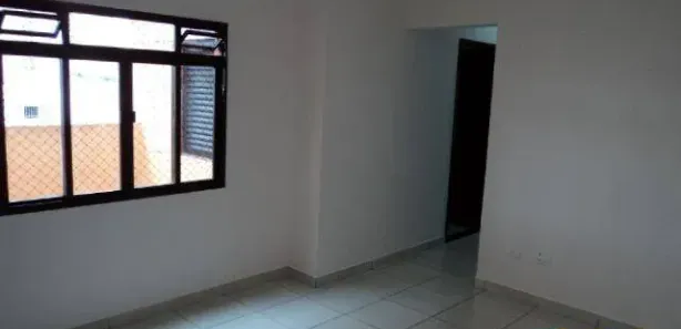 Apartamento com 2 Quartos para alugar, 53m² no Piraporinha, Diadema