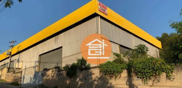 Galpão / Depósito / Armazém para alugar, 720m² no Boa Vista, São Gonçalo