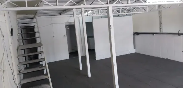 Galpão / Depósito / Armazém à venda, 410m² no Bosque da Saúde, São Paulo