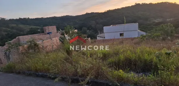 Terreno / Lote / Condomínio à venda, 200m² no Santa Maria, Vespasiano