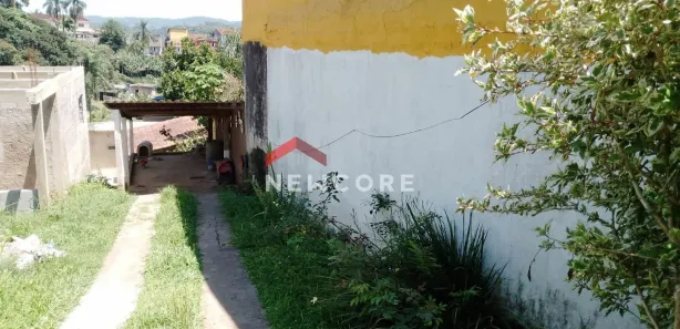 Casa com 2 Quartos à venda, 120m² no Centro, São Lourenço da Serra
