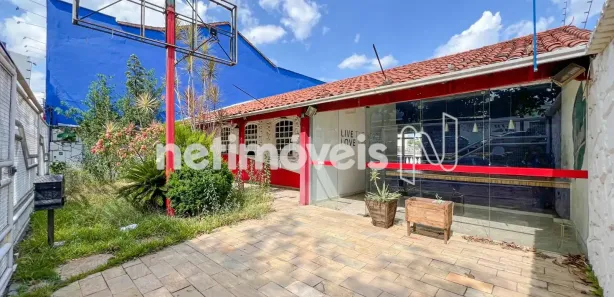 Loja / Salão / Ponto Comercial à venda, 270m² no Centro, Contagem