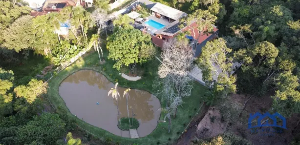 Fazenda / Sítio / Chácara com 4 Quartos à venda, 2100m² no , Mairinque