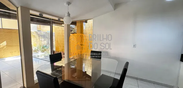 Sobrado com 2 Quartos para alugar, 120m² no Porto Seguro, Porto Seguro