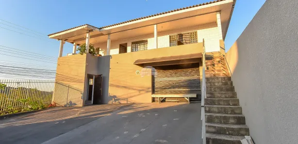 Sobrado com 3 Quartos à venda, 300m² no Vila Gilcy, Campo Largo