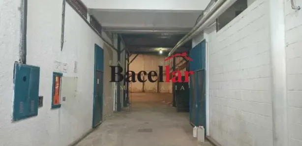 Galpão / Depósito / Armazém à venda, 2200m² no Cascadura, Rio de Janeiro