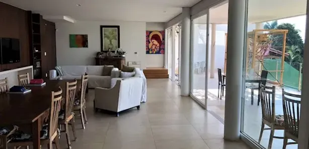Casa com 4 Quartos para alugar, 1500m² no Nova Fazendinha, Carapicuíba
