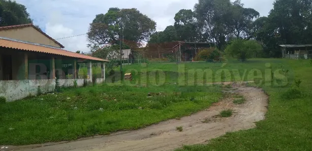 Fazenda / Sítio / Chácara com 6 Quartos à venda, 220m² no Vale das Pedrinhas, Guapimirim