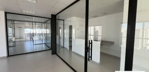 Andar / Laje corporativa para alugar, 230m² no Gleba Fazenda Palhano, Londrina