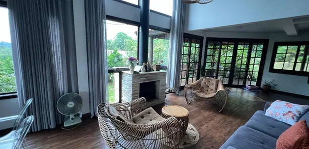 Casa de Condomínio com 3 Quartos à venda, 232m² no Rondinha, Campo Largo